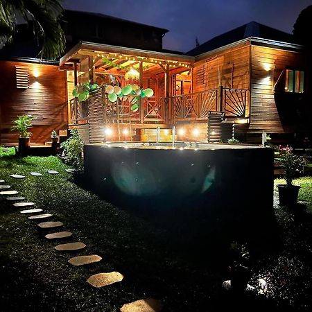 La Kaz A Pepes, Charmant Logement Avec Piscine Lamentin Exterior photo